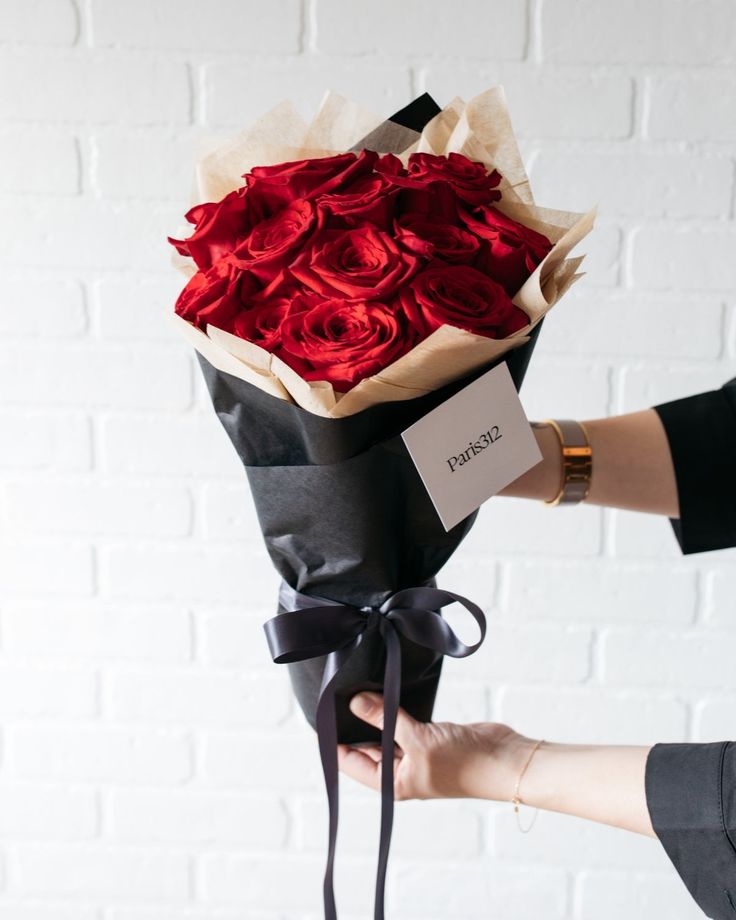 Red Roses Bouquet