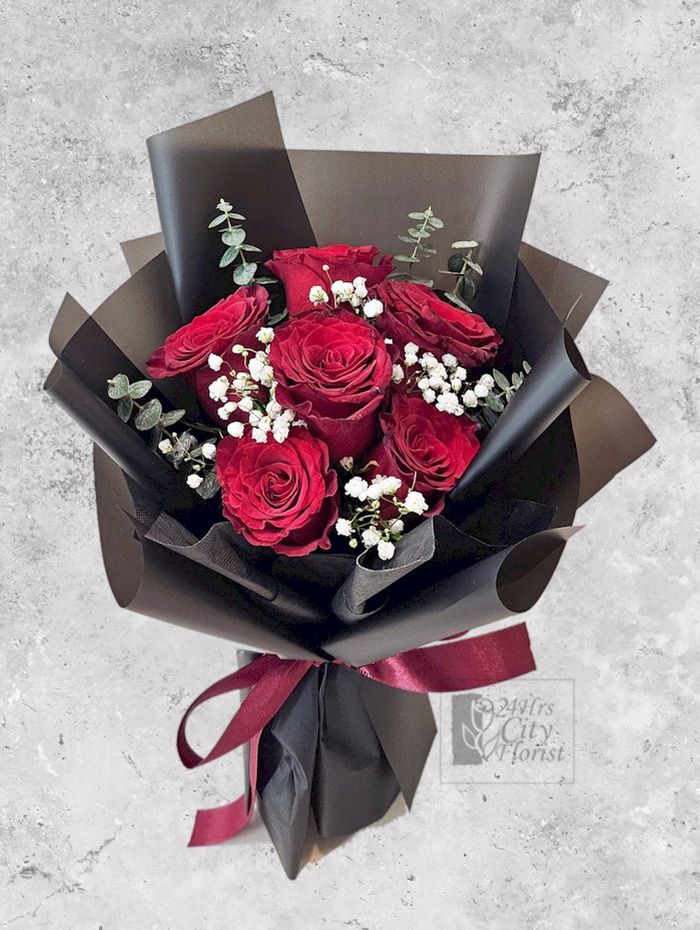 Red Roses Bouquet