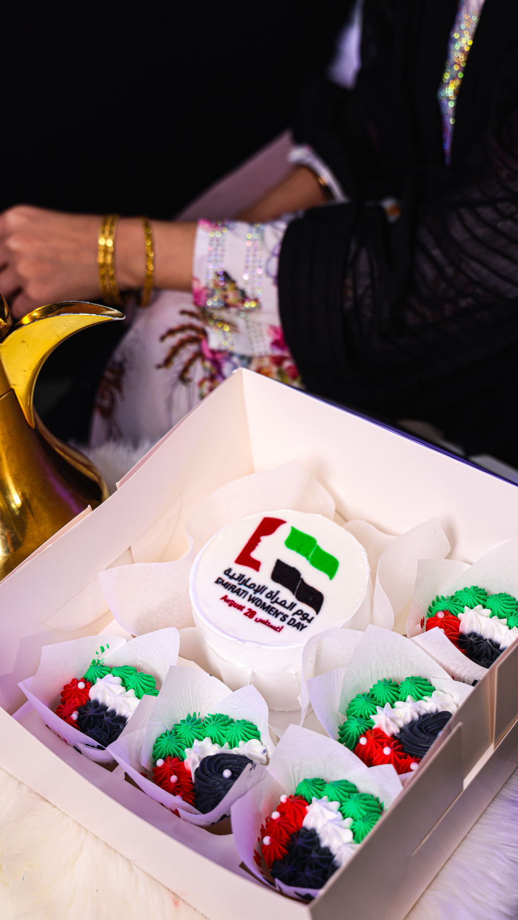 Emirates women day Cake box