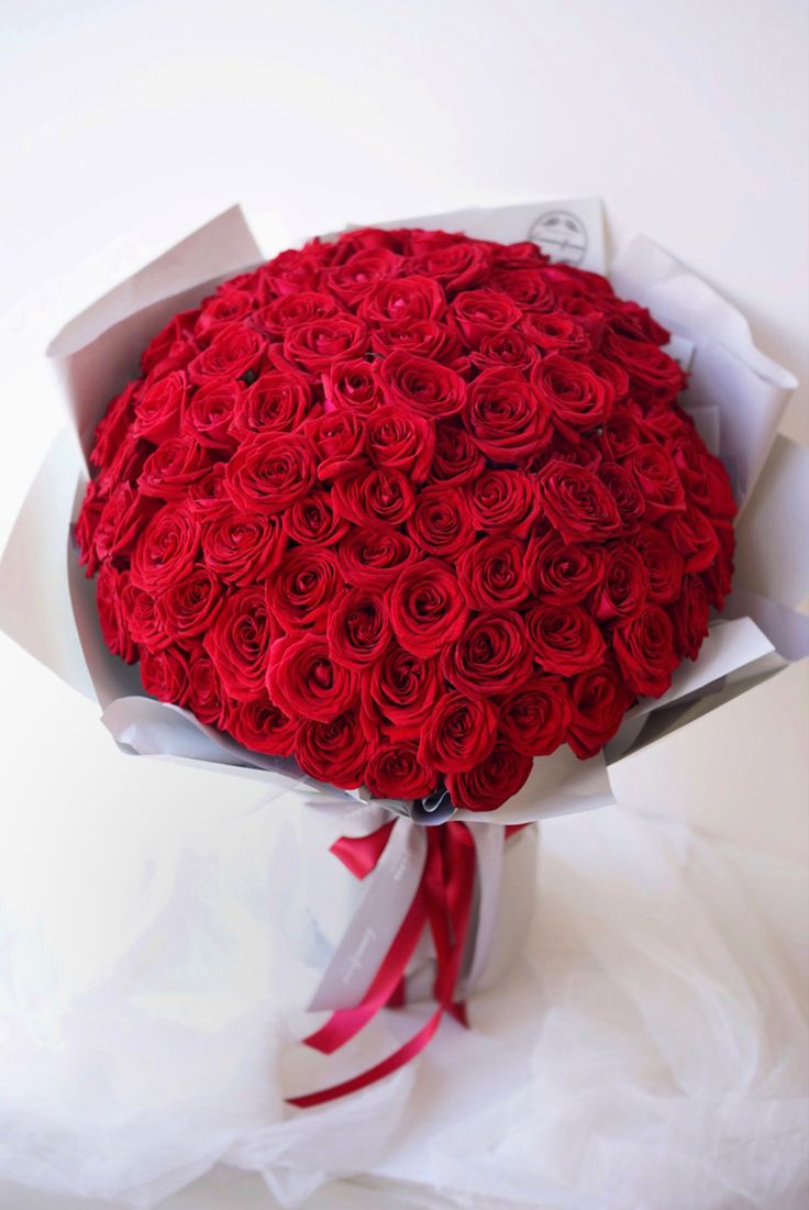 100 Roses Bouquet