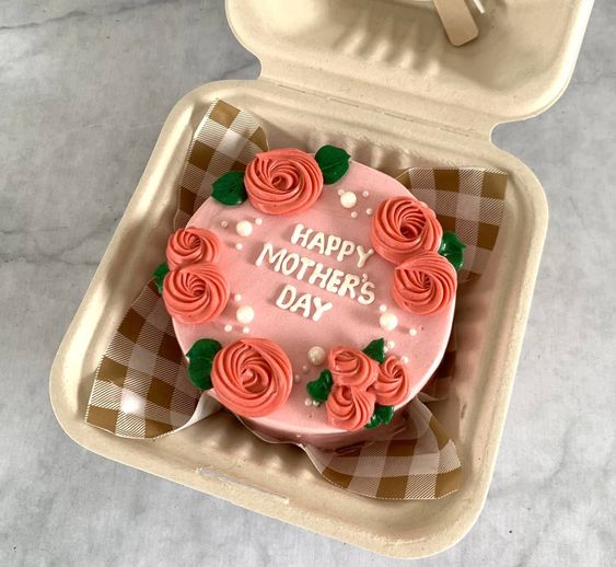 Mother Day Cake