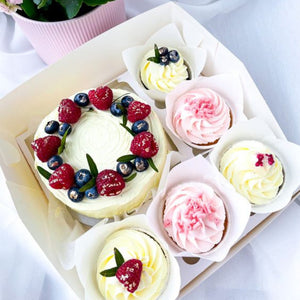 Bento Cakes with cupcakes