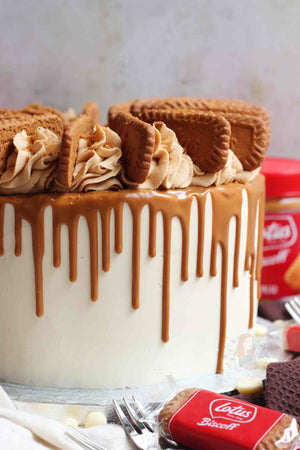 Biscoff Drip Cake